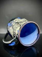 Load image into Gallery viewer, Blue Line Skull Mug 16oz
