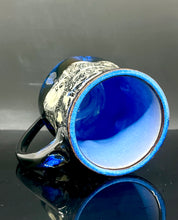 Load image into Gallery viewer, Blue Line Skull Mug 16oz
